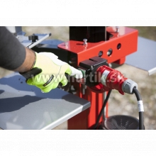 Štiepačka dreva LSV 560/8 na 400V / 8 ton, max. dĺžka polena 560mm, max. priemer kmeňa 300mm