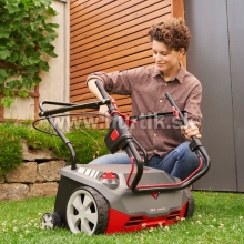 Prevzdušnovač trávy 38.4 E Combi Care, 1400 W, 38 cm