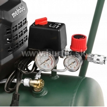 Kompresor olejový Basic 250-24 W