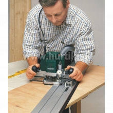 Prípravok vodiaci pre použitie hornej frézy