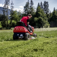 Traktor trávny s bočným vyhadzovaním T 18-111.4 HDS-A V2 Comfort, záber 110cm, AL-KO PRO 600 V2 / 18HP - 2 valec