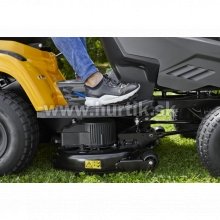 Aku Traktor trávny C 584e (Estate 84 V2 electric), záber 84cm, Lithium-ion batéria 48V, 40 Ah - do 4000m2