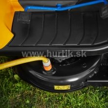 Aku Traktor trávny C 584e (Estate 84 V2 electric), záber 84cm, Lithium-ion batéria 48V, 40 Ah - do 4000m2