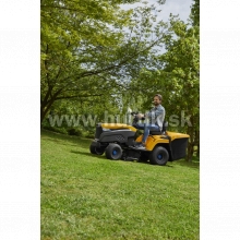 Aku Traktor trávny C 584e (Estate 84 V2 electric), záber 84cm, Lithium-ion batéria 48V, 40 Ah - do 4000m2