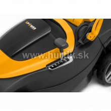 Aku kosačka COLLECTOR 136 AE K [20V, 2x aku 2,0Ah, nabíjačka)