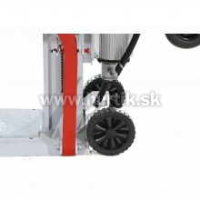 Štiepačka dreva VARI 11t na 400V / 11 ton, max. dĺžka polena 1.040mm, max. priemer kmeňa 300mm
