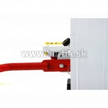 Štiepačka dreva VARI 11t na 400V / 11 ton, max. dĺžka polena 1.040mm, max. priemer kmeňa 300mm