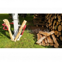 Štiepačka dreva VARI 11t na 400V / 11 ton, max. dĺžka polena 1.040mm, max. priemer kmeňa 300mm