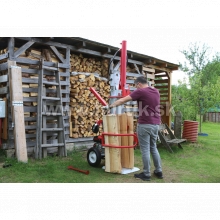 Štiepačka dreva VARI 16 ton - benzínová